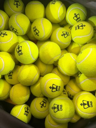 20 Pelotas de Padel Black Crown muy buen estado