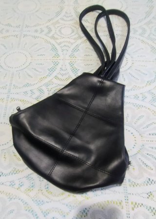 Bolso Mochila Negro Piel
