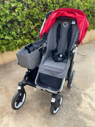 Carrito Gemelar Bugaboo Rojo y Gris 2sillas y cuco