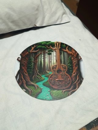 Placa metálica guitarra fantasía 20cm