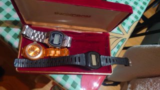 Lote 18 relojes de pulsera variados