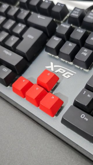 Teclado Gamer XPG Summoner RGB Cherry Blue