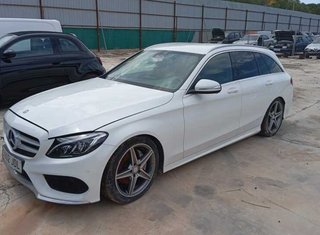 Puerta del der mercedes-benz clase c (w205) 449404