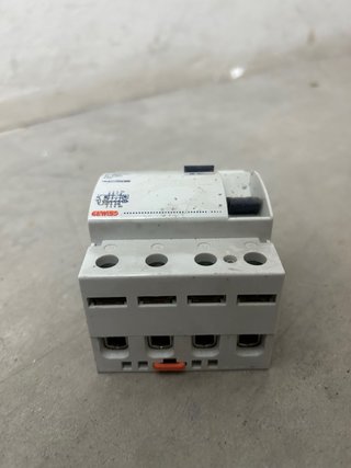 Interruptor Diferencial Gewiss 4P 100A 30mA