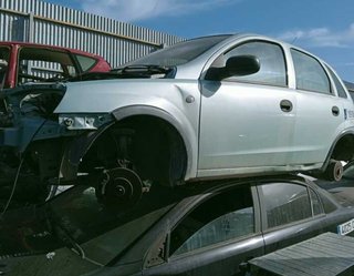 Opel 385098 puerta corsa c corsavan (comercial)
