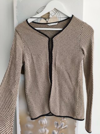 Chaqueta Only Beige y Negra Talla XS