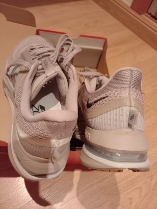 Nike Pegasus Premium Talla 42