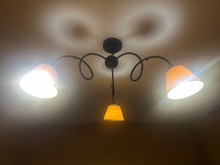 Lámpara Candela negra y amarilla