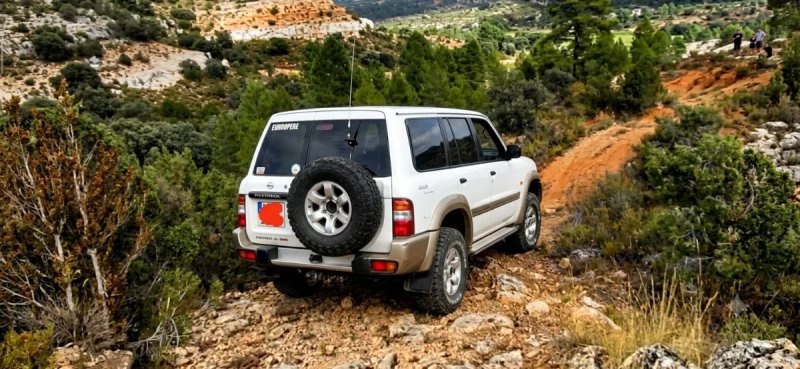 Nissan Patrol 2000 - foto 1