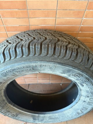 Neumático 215/65 R 16 98H M+S Pirelli  ptecio 120
