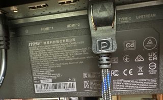 MSI MAG 274QRF QD E2 - 27" 1440p 180Hz Como nuevo