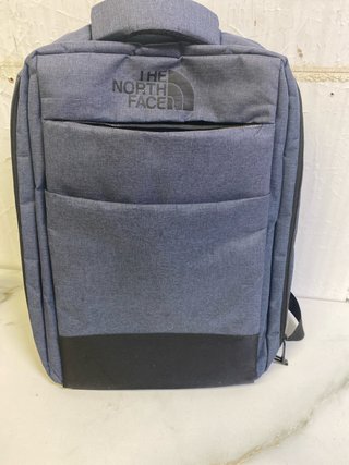 Mochila The North Face Gris