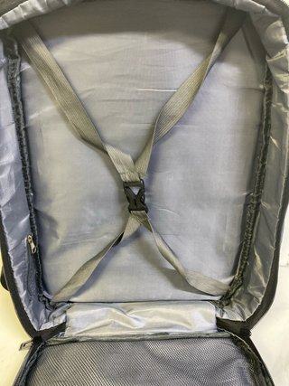 Mochila The North Face Gris