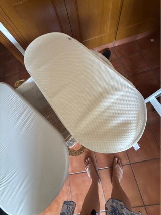 Moisés mimbre completo + patas + colchón