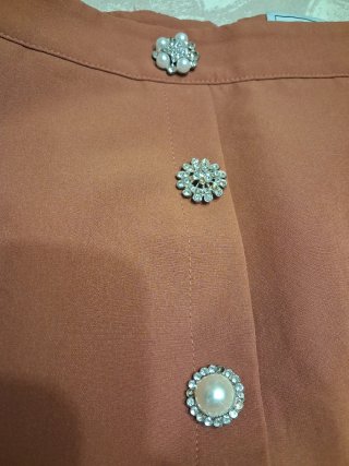 Falda botones perlas talla S