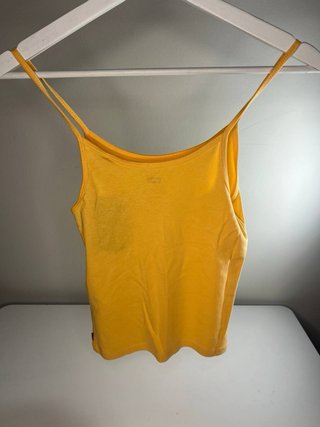 Camiseta Levi's Mariposa Amarilla Mujer
