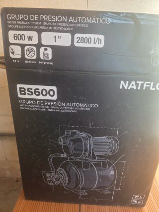 Bomba Presión 600W + Calderín 20L