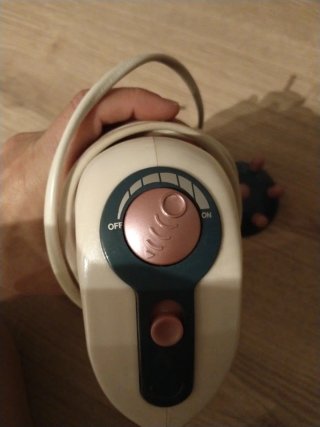Masajeador anticelulítico eléctrico con cabezales