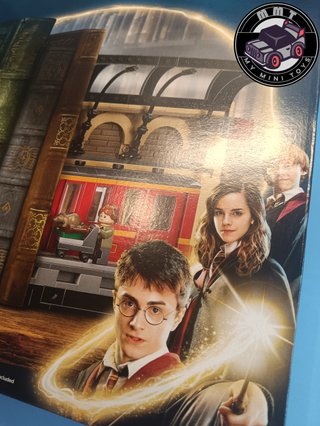 LEGO Harry Potter 76450 Poudlard Express Book Nook