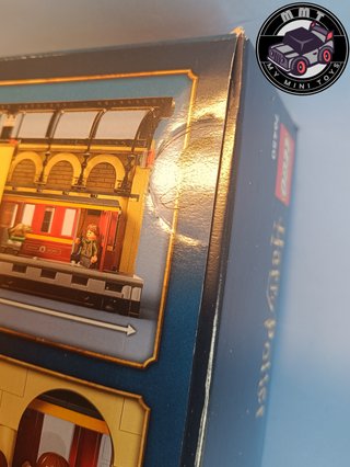 LEGO Harry Potter 76450 Poudlard Express Book Nook