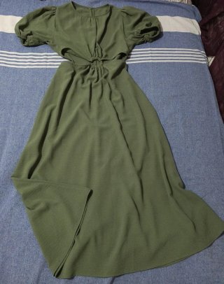 Vestido Zara blanco con cinturón