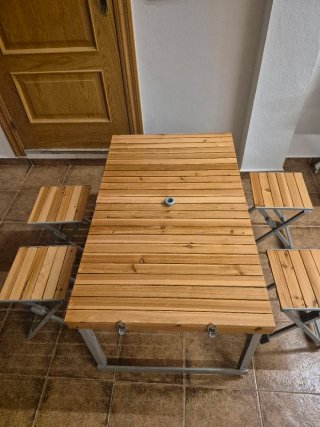 Mesa plegable camping con 4 taburetes