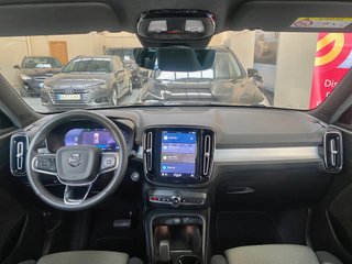 Volvo XC40 2023