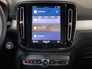 Volvo XC40 2023