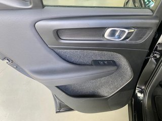Volvo XC40 2023