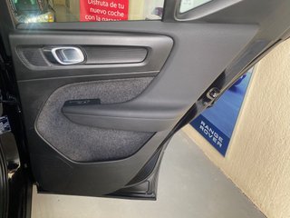 Volvo XC40 2023