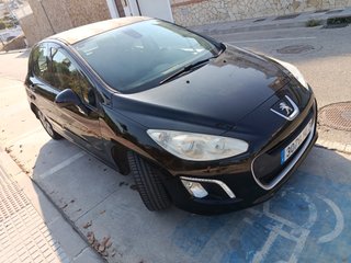 Peugeot 308 2012