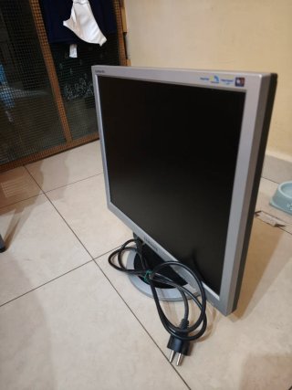 Impresora Canon + Monitor Samsung LCD-Lote por 25€