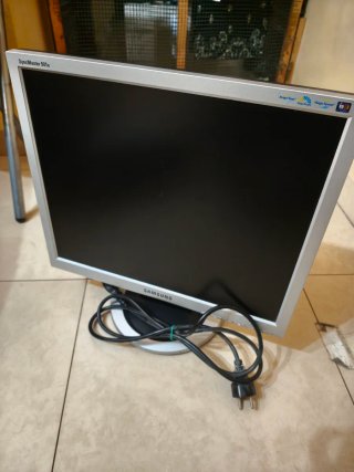 Impresora Canon + Monitor Samsung LCD-Lote por 25€