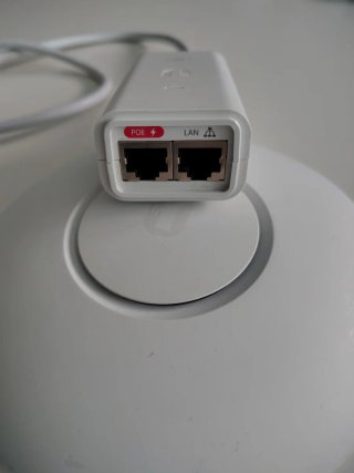 UniFi Ubiquiti AP AC Lite + Adaptador POE UniFi