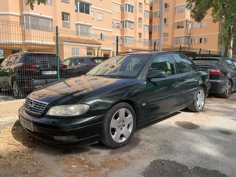 Opel Omega 2003 - foto 1
