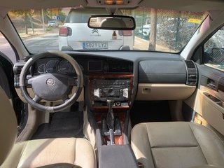 Opel Omega 2003