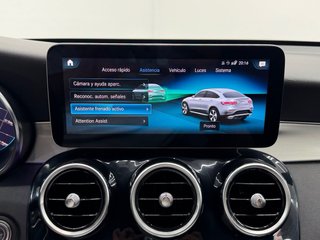 Mercedes-Benz GLC Coupé 2021 300de 306cv AMG LINE