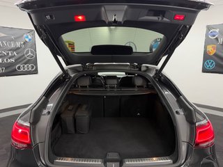 Mercedes-Benz GLC Coupé 2021 300de 306cv AMG LINE