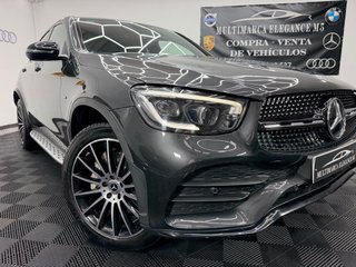Mercedes-Benz GLC Coupé 2021 300de 306cv AMG LINE