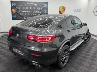 Mercedes-Benz GLC Coupé 2021 300de 306cv AMG LINE