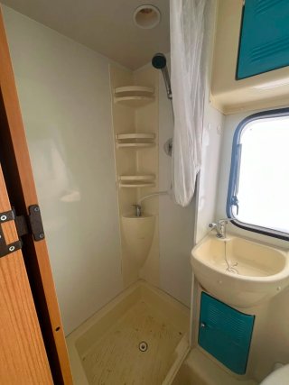 Autocaravana  ford transit rimor 2007