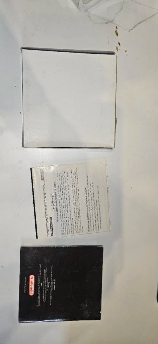 The Legend of Zelda Link's Awakening DX Game Boy