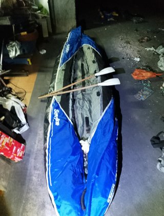 Kayak Sevylor gonfiabile con remi