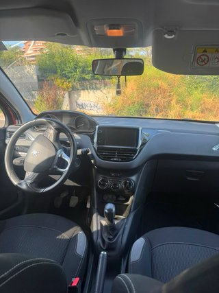 Peugeot 208 110 CV 2017 | Correa cambiada | 95.000