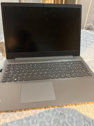 Ordenador portátil Lenovo gris plateado