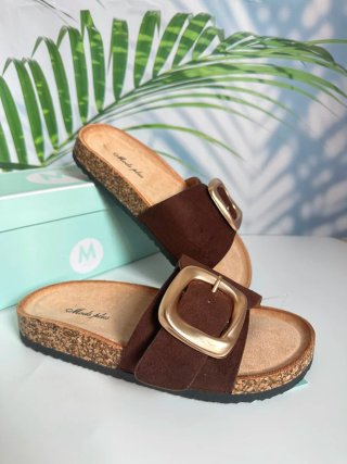 Sandalias número 40