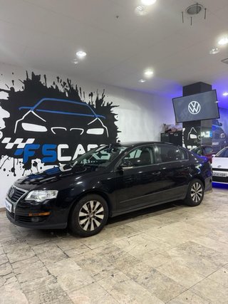 VOLKSWAGEN PASSAT 🟡 2.0 TDI 110cv NACIONAL PERFECT