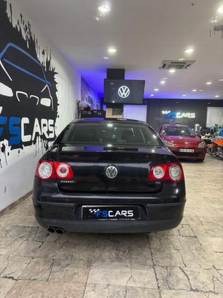 VOLKSWAGEN PASSAT 🟡 2.0 TDI 110cv NACIONAL PERFECT