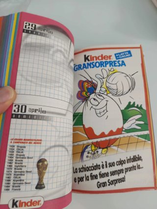 Calcio 2000 - Year Book 1999-2000 Kinder