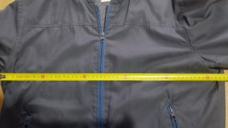 Sudadera con capucha y cremallera